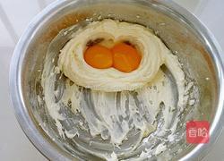 黄金椰丝球的做法图解3