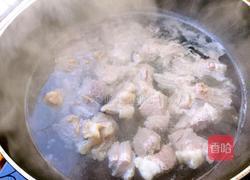 牛肉炖西红柿的做法图解2