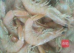 蒜蓉烤虾的做法图解1