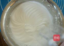 8寸柠香酸奶戚风蛋糕的做法图解12