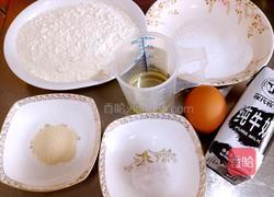 培根面包卷的做法图解1