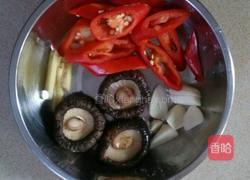 水煮剃刀鱼的做法图解2