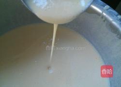 香煎玉米饼的做法图解1