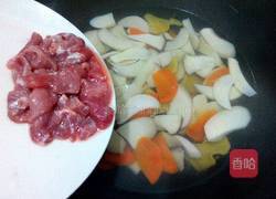 杏鲍菇瘦肉汤的做法图解7