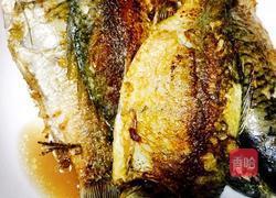 酱焖鲫鱼的做法图解2