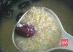 红枣小米粥的做法图解3