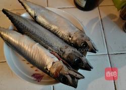 红烧青条鱼的做法图解1
