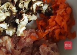 香菇肉末蒸蛋的做法图解2