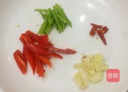 手撕包菜的做法图解3