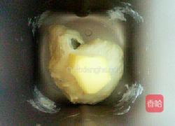 奶黄菠萝面包的做法图解2