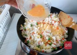 黄金炒饭的做法图解5