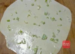 葱花手抓饼的做法图解9
