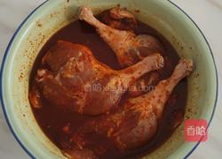 酥香鸭腿的做法图解1