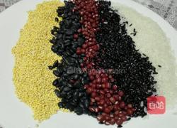 红豆山药粥的做法图解1