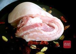 梅菜扣肉的做法图解2