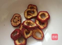 红枣山楂粥的做法图解2