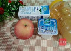 蜂蜜苹果酸奶的做法图解1