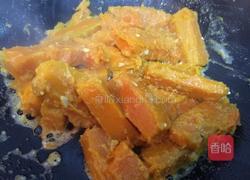 蛋黄南瓜的做法图解7