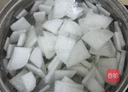 金针菇萝卜牛筋丸汤的做法图解2