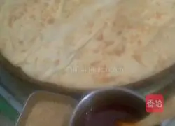 Illustration of making sauce-flavored cake 4