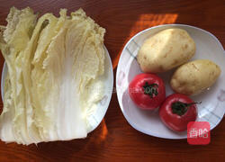 〖 白菜土豆烩肉 〗的做法图解1