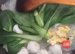 米粉汤的做法图解3