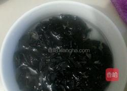 鸭腿烧黑木耳的做法图解1