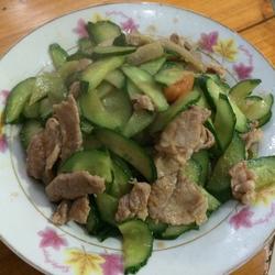 青瓜炒猪肉的做法[图]