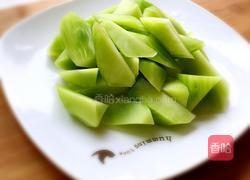 河蚌咸肉煲的做法图解1