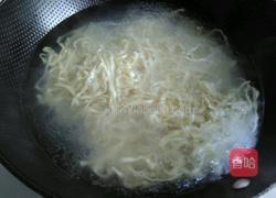 青菜鸡蛋面的做法图解3