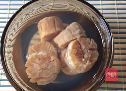 紫菜干贝肉丸汤的做法图解2