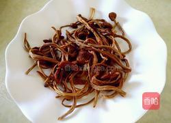 茶树菇炒杂太的做法图解5