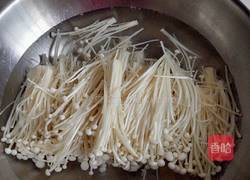 凉拌金针菇的做法图解5