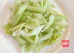 鸡肾炒西芹的做法图解2