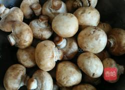 口蘑浇油麦的做法图解2