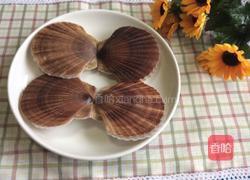 蒜蓉粉丝蒸扇贝的做法图解1