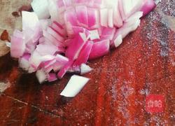 红肠焗饭的做法图解1