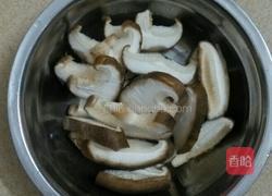 芹菜炒肉的做法图解4