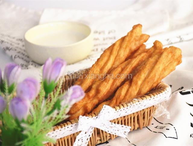 我为家人做早餐---油条