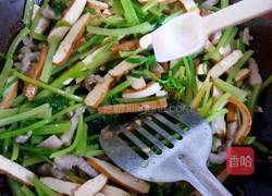 芹菜干丝的做法图解7