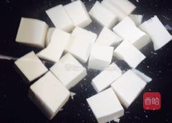 豆腐肉汤的做法图解1