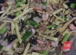 大蒜炒年糕的做法图解12