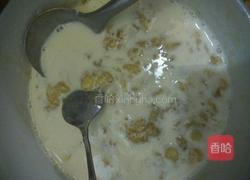 香蕉牛奶鸡蛋饼的做法图解2