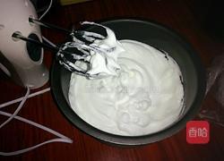 戚风蛋糕的做法图解5