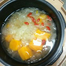 银耳枸杞汤的做法[图]