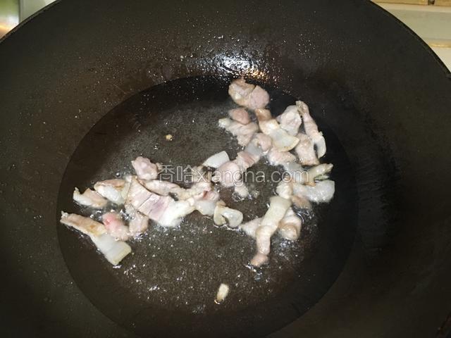 翻炒至断生全部变色就可以