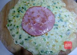 韭菜鸡蛋火腿卷饼的做法图解9