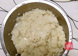 油炸丸子的做法图解2