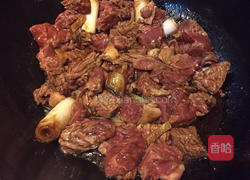 土豆炖牛肉的做法图解4