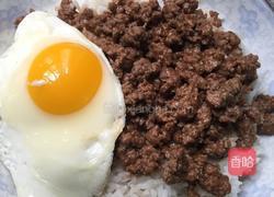 窩蛋免治牛肉饭的做法图解7